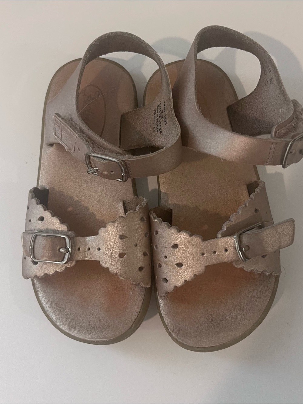 Footmates Ariel Gold Girl Sandals Leather Size 9 Strappy
